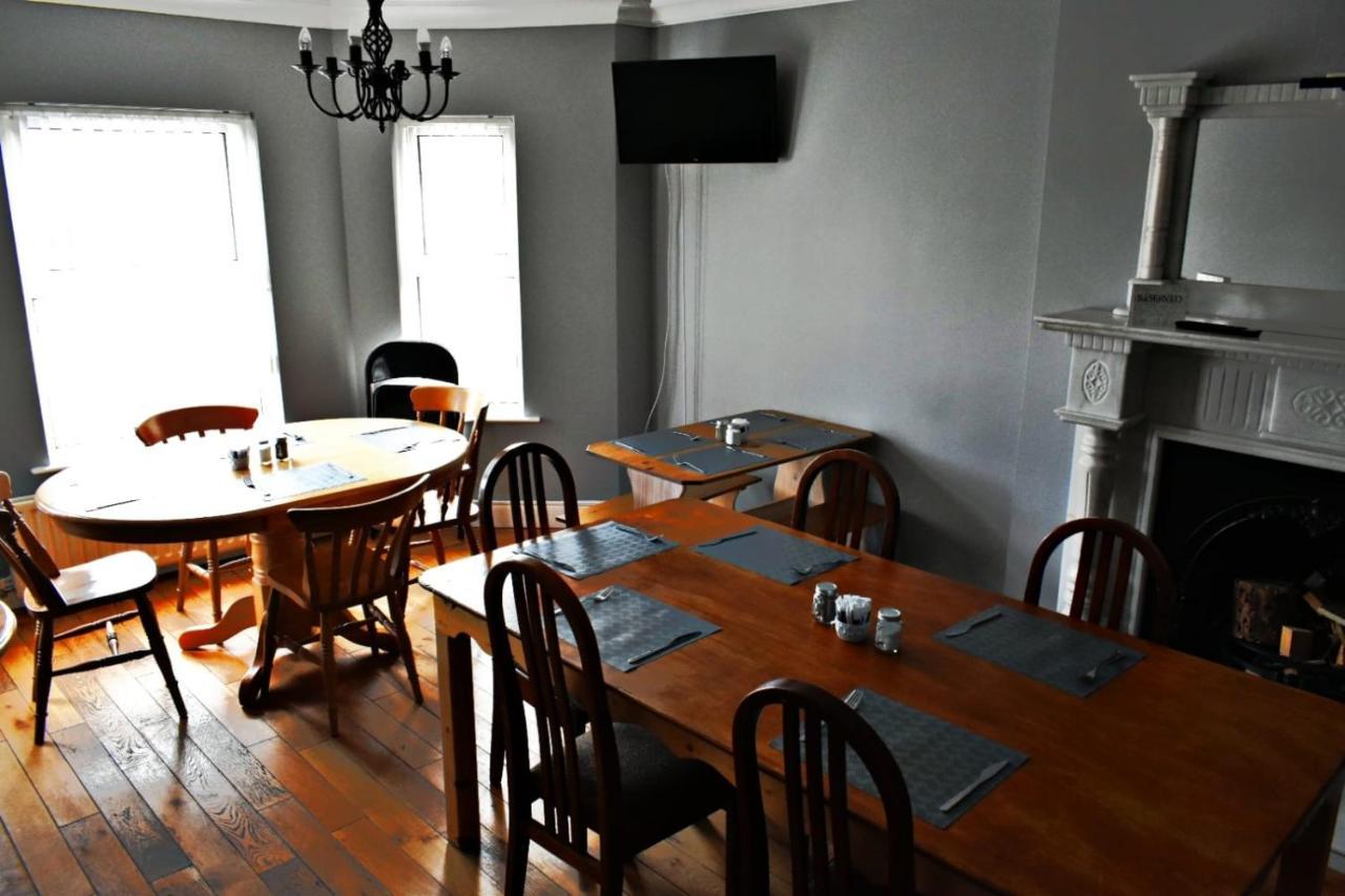 California Lodge Portstewart Extérieur photo