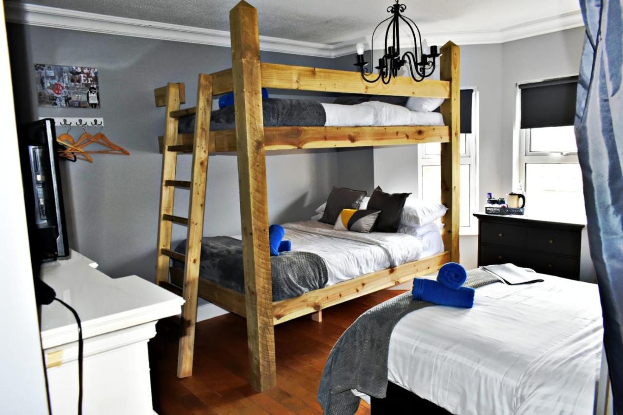 California Lodge Portstewart Extérieur photo