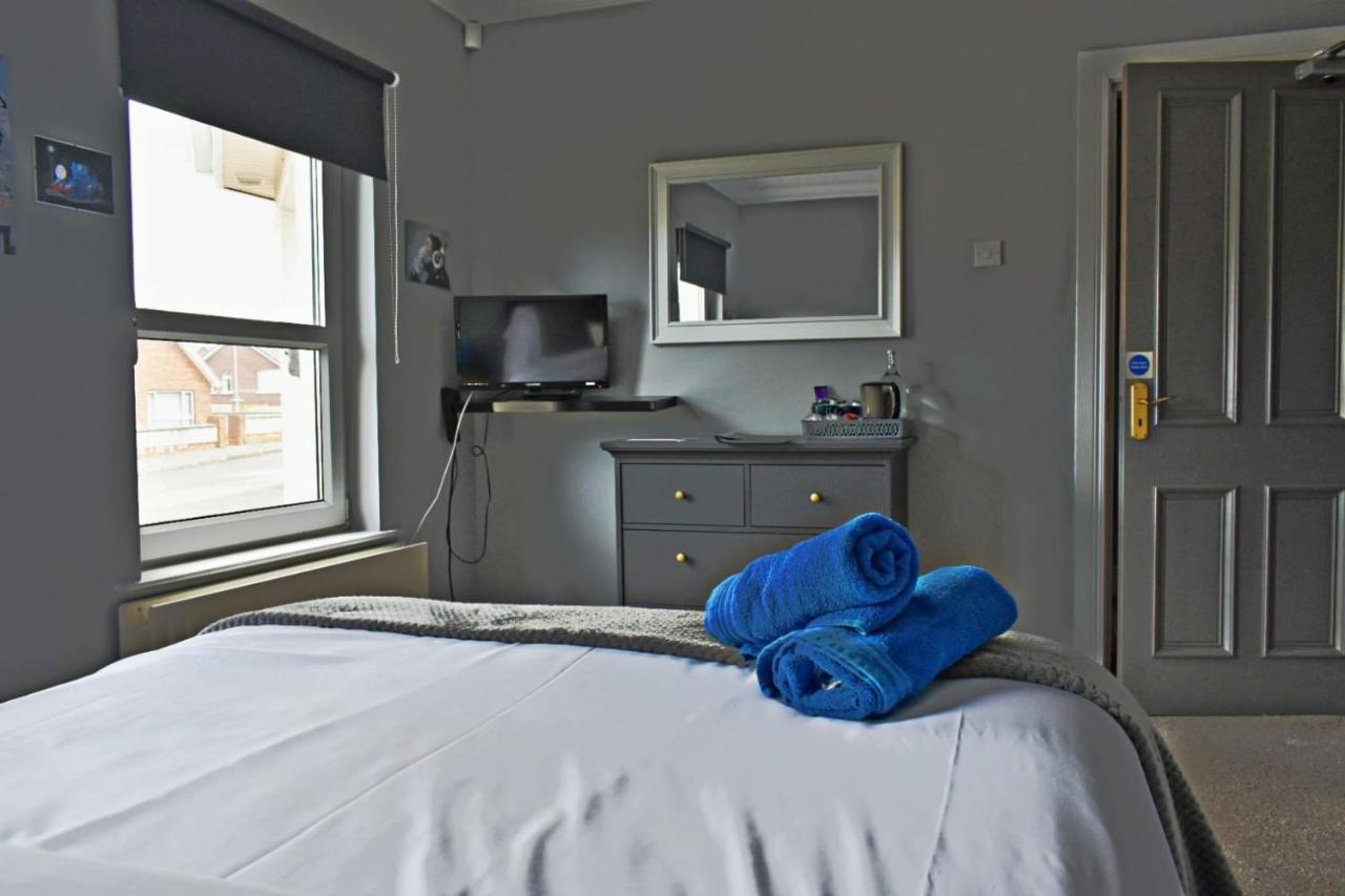 California Lodge Portstewart Extérieur photo